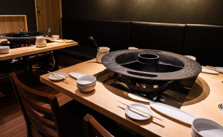 黒鍋 秋葉原店 店内